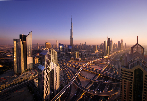 Lavorare a Dubai le migliori professioni per guadagnare tanto sfruttando il proprio titolo di studio